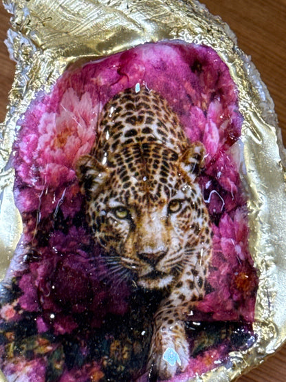 Leopard Resin Art Oyster Shell