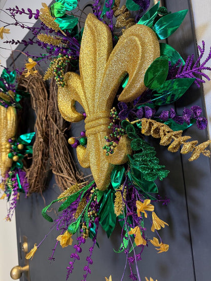 Fleur de lis wreath green purple gold accents