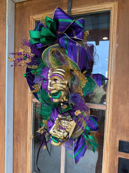 Mardi Gras mask wreath gold purple ribbons detail
